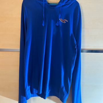 Hollister majica s kapuljacom M