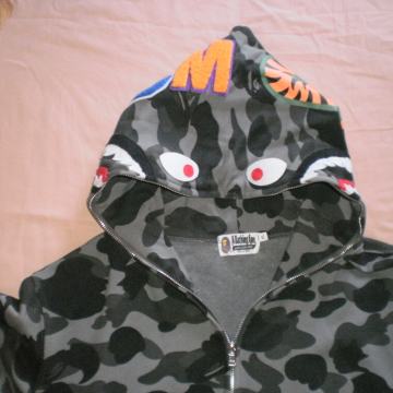 HOODIE BAPE SHARK WGM - BEING CAMO- VELIČINA M/L !
