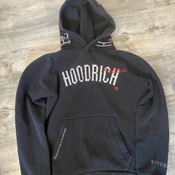 Hoodrich hudica