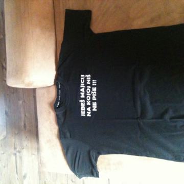 Kratka majica s natpisom