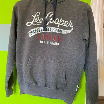 Lee cooper