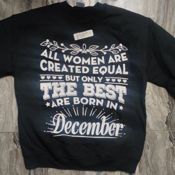 Majica s natpisom - December women - zimska crna maja s natpisom