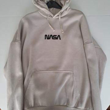 Nasa majica sa kapuljačom veličine XL