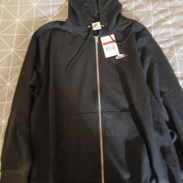 Nike Club Fleece