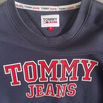 Prodajem majicu Tommy Jeans, vel M