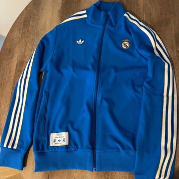 Adidas Originals Real Madrid majica na zakopčavanje.