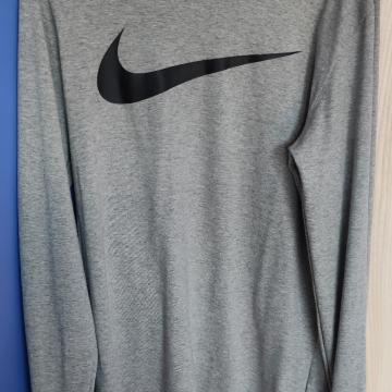 Nova siva Nike muška majica dugi rukav