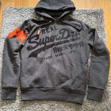 SuperDry majica s kapuljačom - veličina S