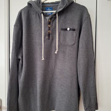 Tom Tailor duks vel XL