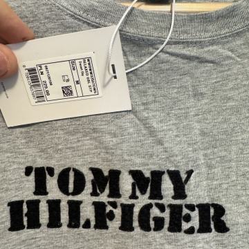 Tommy Hillfiger Majica vel.M