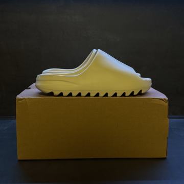 Adidas Yeezy Slide "Bone" [42]