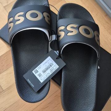 BOSS muške natikače 44 NOVO