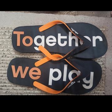 ELLESSE japanke (broj 45)