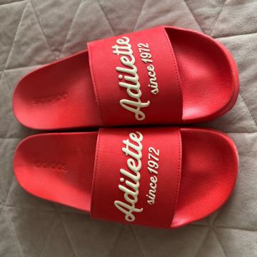 Muške natikače Adidas veličina 43