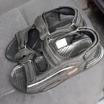 Wokmaxx br.42 kvalitetne nove  udobne sandale na čičak