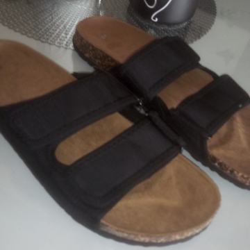 CRNE MUŠKE PAPUČE BR 43 - NOVO