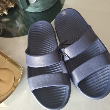 PLAVE PAPUČE BR 40/41 - NOVO S ETIKETOM