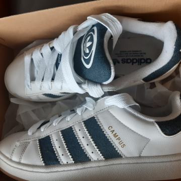 Adidas 42,5/43 campus