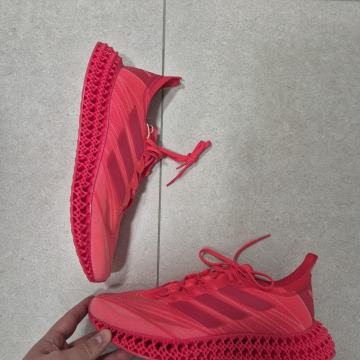Adidas 4DFWD