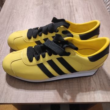 Adidas country 42,5