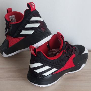 Adidas Dame Certified tenisice – broj 49 1/3