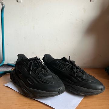 Adidas ozweego