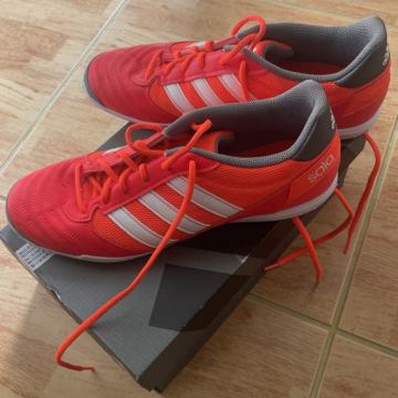 Adidas sala br. 45