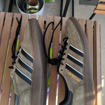 Nove Adidas Spezial nove,unisex (nije fixno)