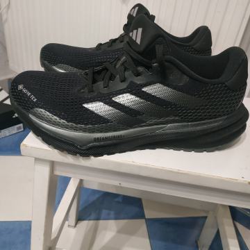 Adidas supernova gtx 42