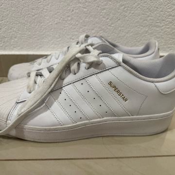 Adidas Superstar XLg 47 1/3