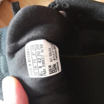 Adidas  tenesice vel.42