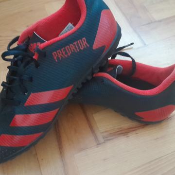 Adidas  tenesice vel.42