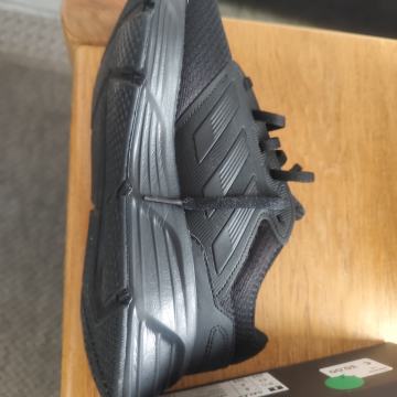 Adidas tenisice 42 broj nove!!