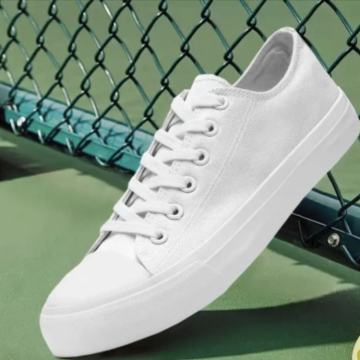 Bijele tenisice starke br.42 - NOVO S ETIKETOM