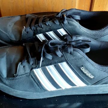 Adidas tenisice br 44