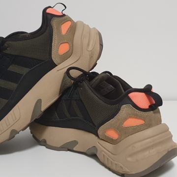 Adidas tenisice ZX22 br.41 1/3