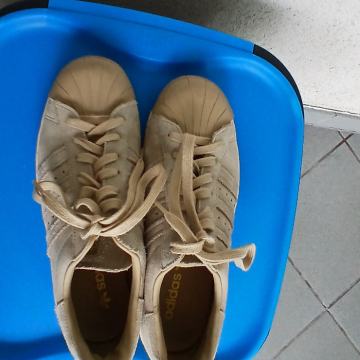 Adidas tenisics brušena koža 40 2/3