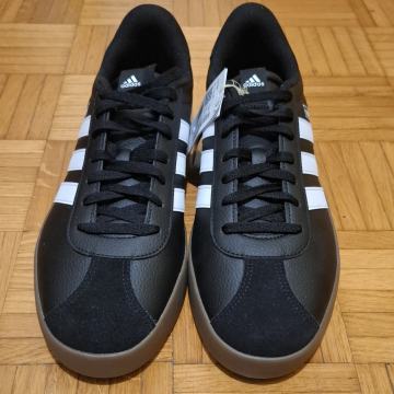 Adidas Vl Court 3.0, nove