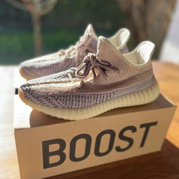 Adidas Yeezy Boost Ash Pearl 43 1/3