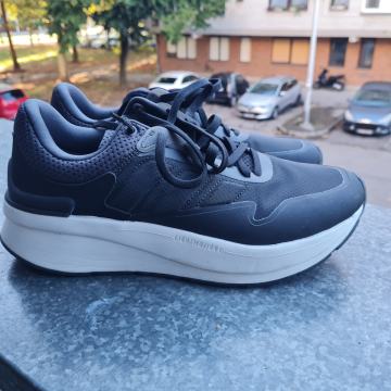 Adidas ZNCHILL LIGHTMOTION+ vel. 42