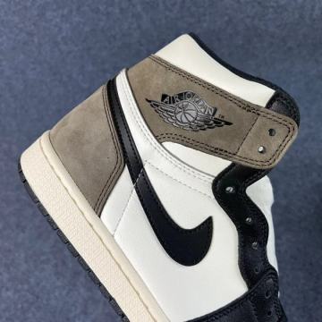 Air Jordan 1 High Dark Mocha - Novo
