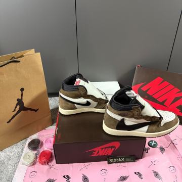 Air Jordan 1 High Reverse Mocha Travis Scott