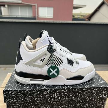 Air jordan 4 Military black