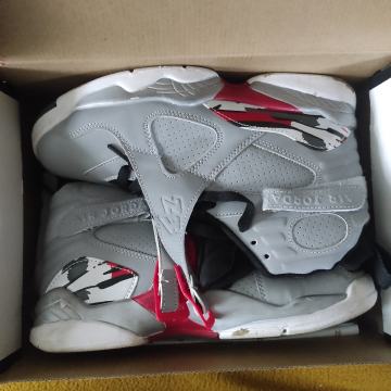 Air Jordan 8