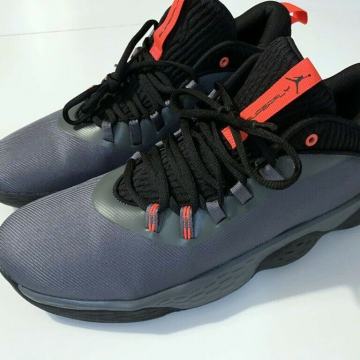 Air Jordan Super Fly MVP Low; br. 42