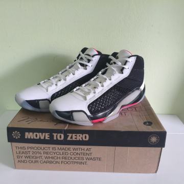 Air Jordan XXXVIII EU49.5