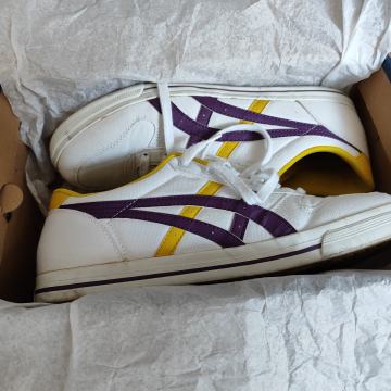 Asics Aaron CV white purple retro tenisice, kao nove, br. 44.