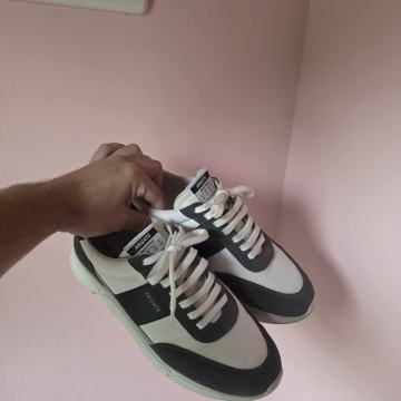 Axel Arigato Genesis