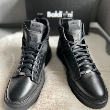 Baldinini Kozne Tenisice za muskarce VEL 45 KOŽNE ORGINAL NOVO