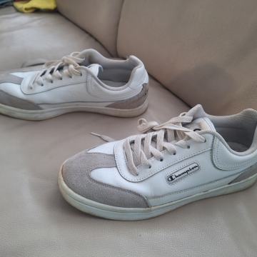 Champion kozne tenisice br 40